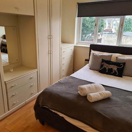Sav Apartments Watford Watford  Værelse billede
