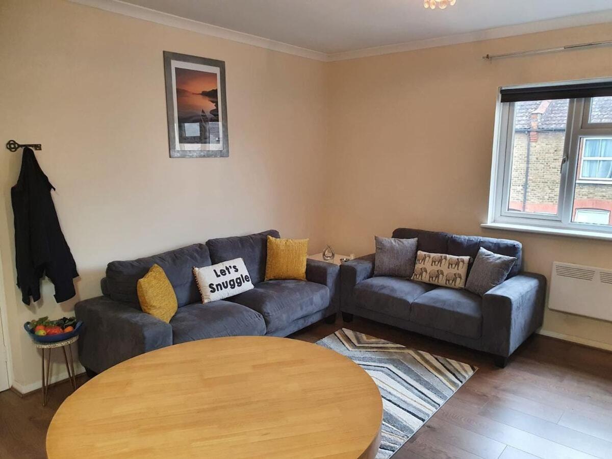 Sav Apartments Watford Watford  Værelse billede