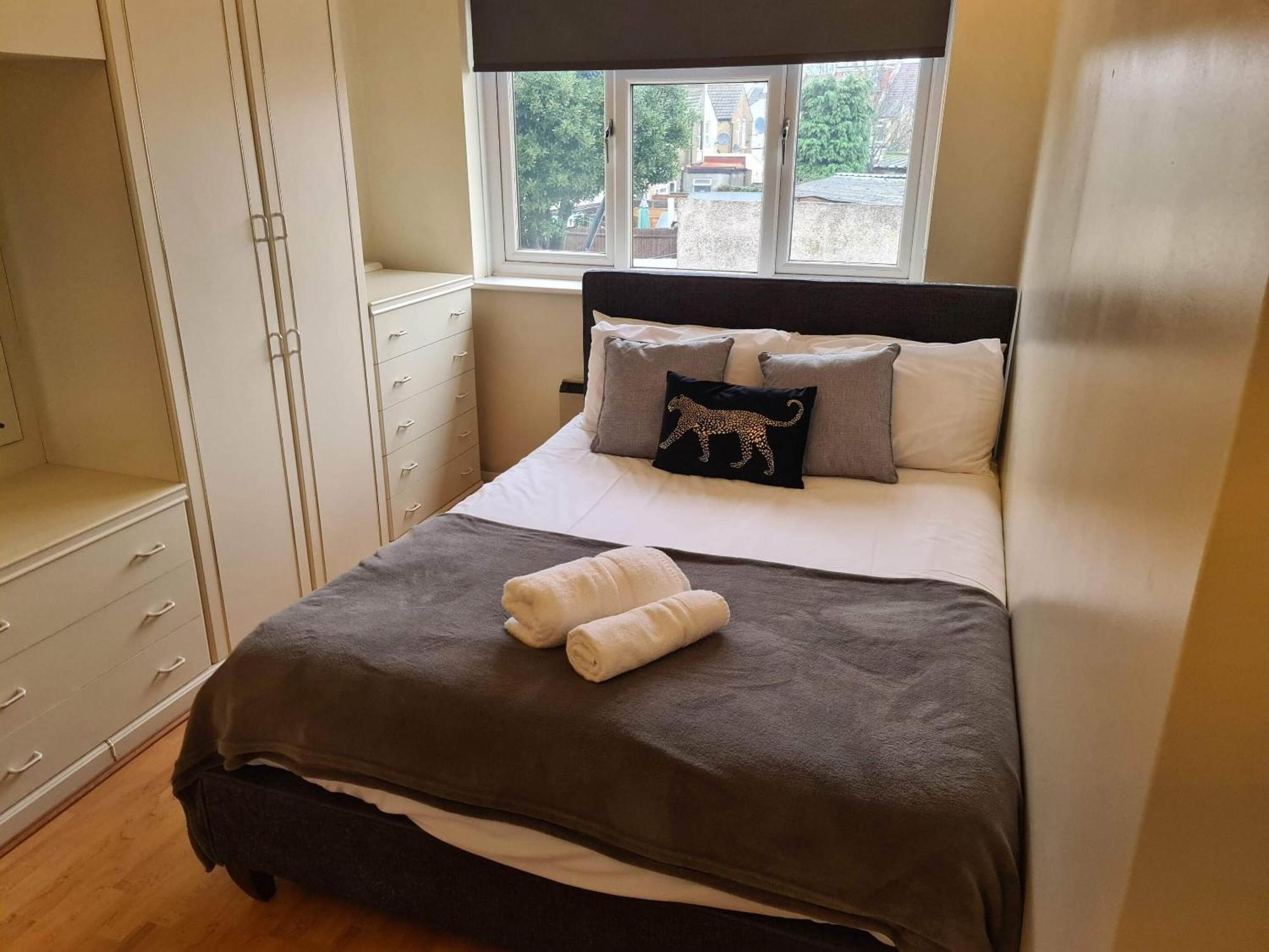 Sav Apartments Watford Watford  Værelse billede